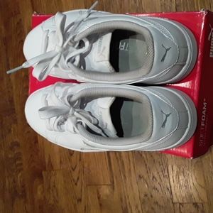White Puma Smash. Women's Size 7C